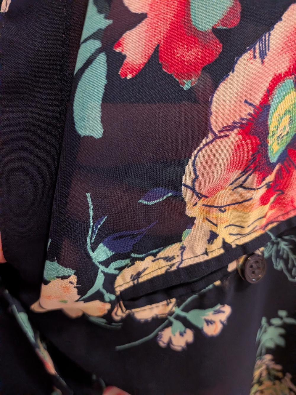 Kut from the Kloth Navy Floral Button-Up Blouse - Picture 3 of 5